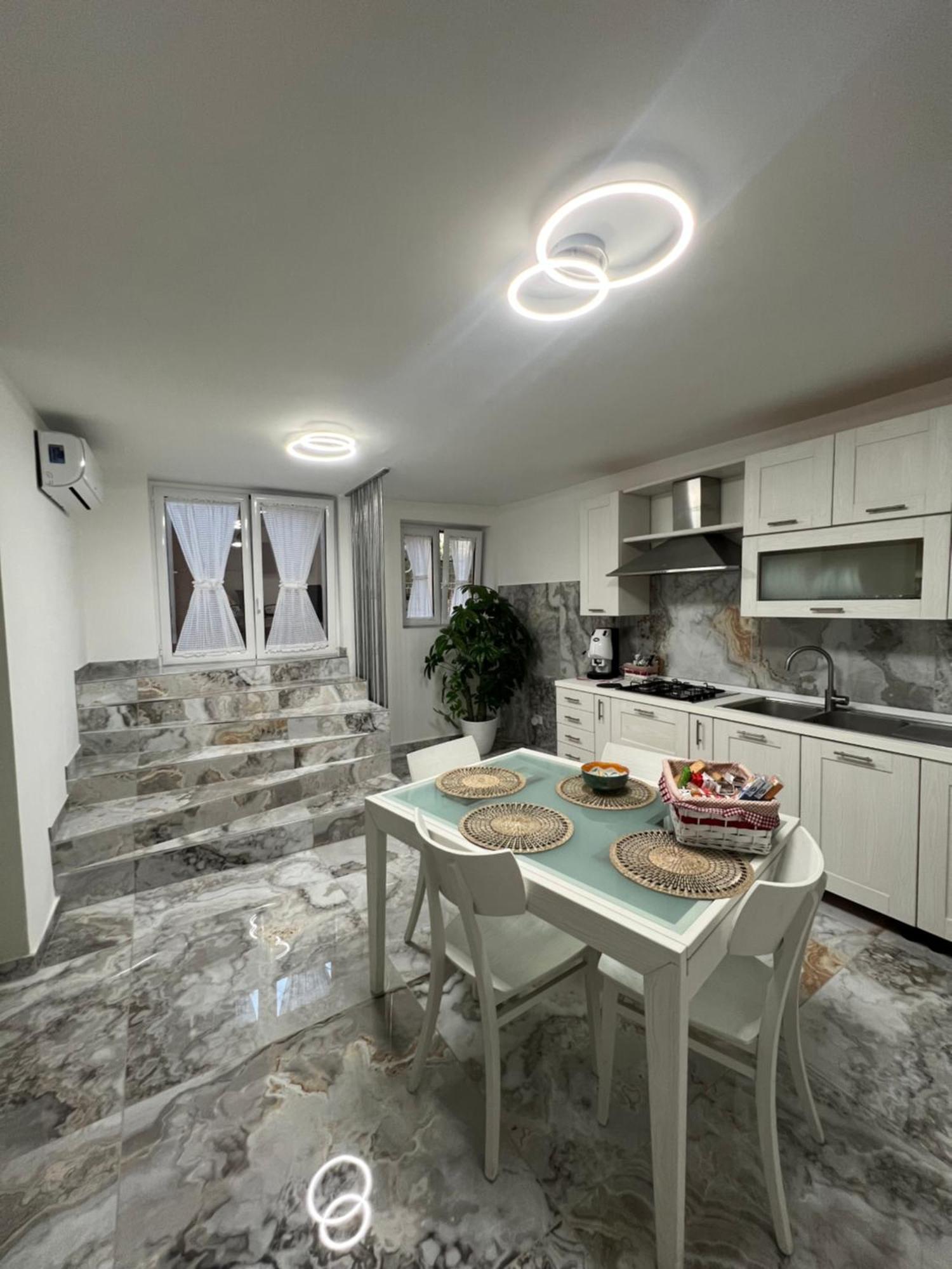 Apartament Che Casa Neapol Zewnętrze zdjęcie